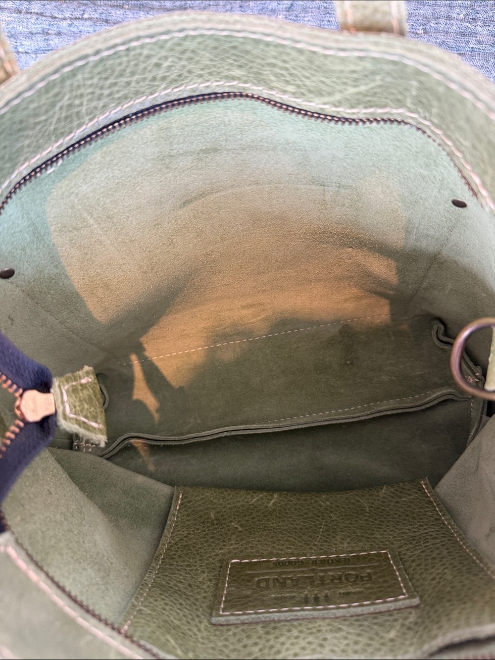 NEW Portland Leather Pebbled Leather Zip Medium “Almost Perfect” Crossbody/Tote - Picture 12 of 14